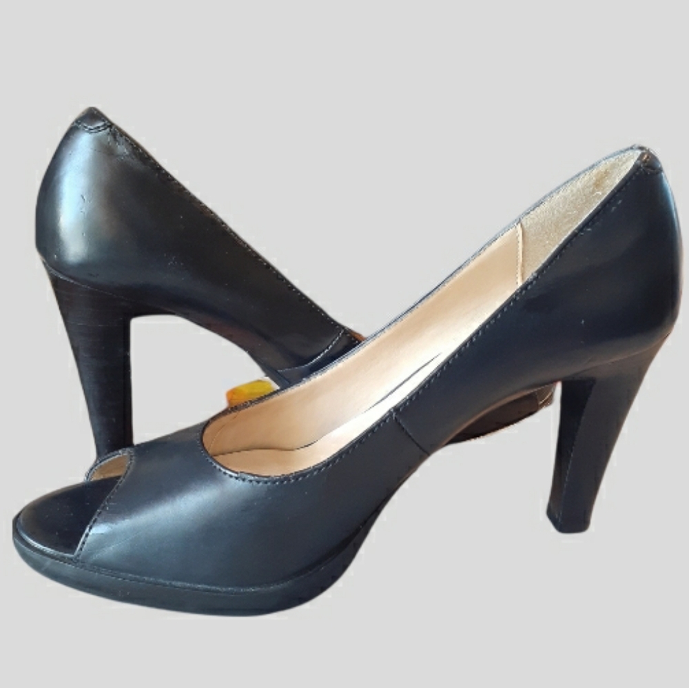 Collection Chadwick Shoes - Picture 2 of 6